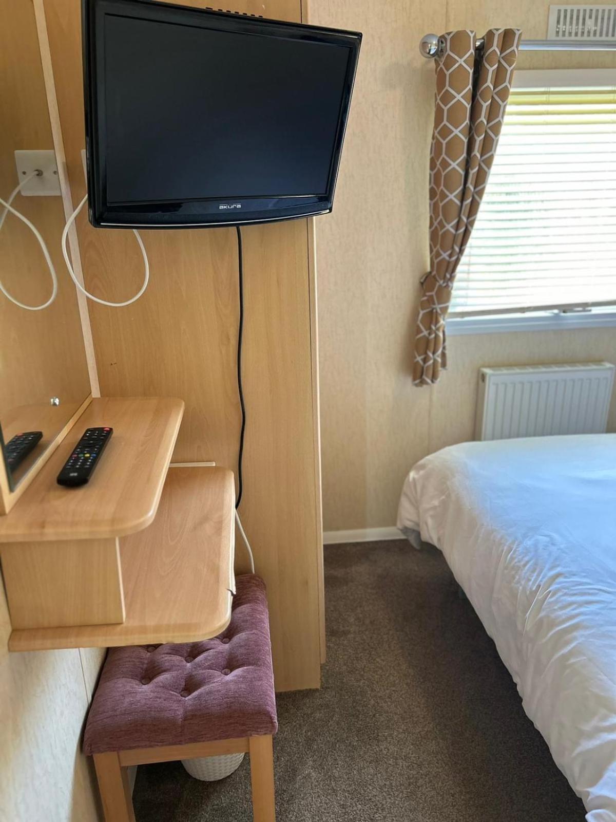 J&D By The Sea Hotell Heysham Exteriör bild