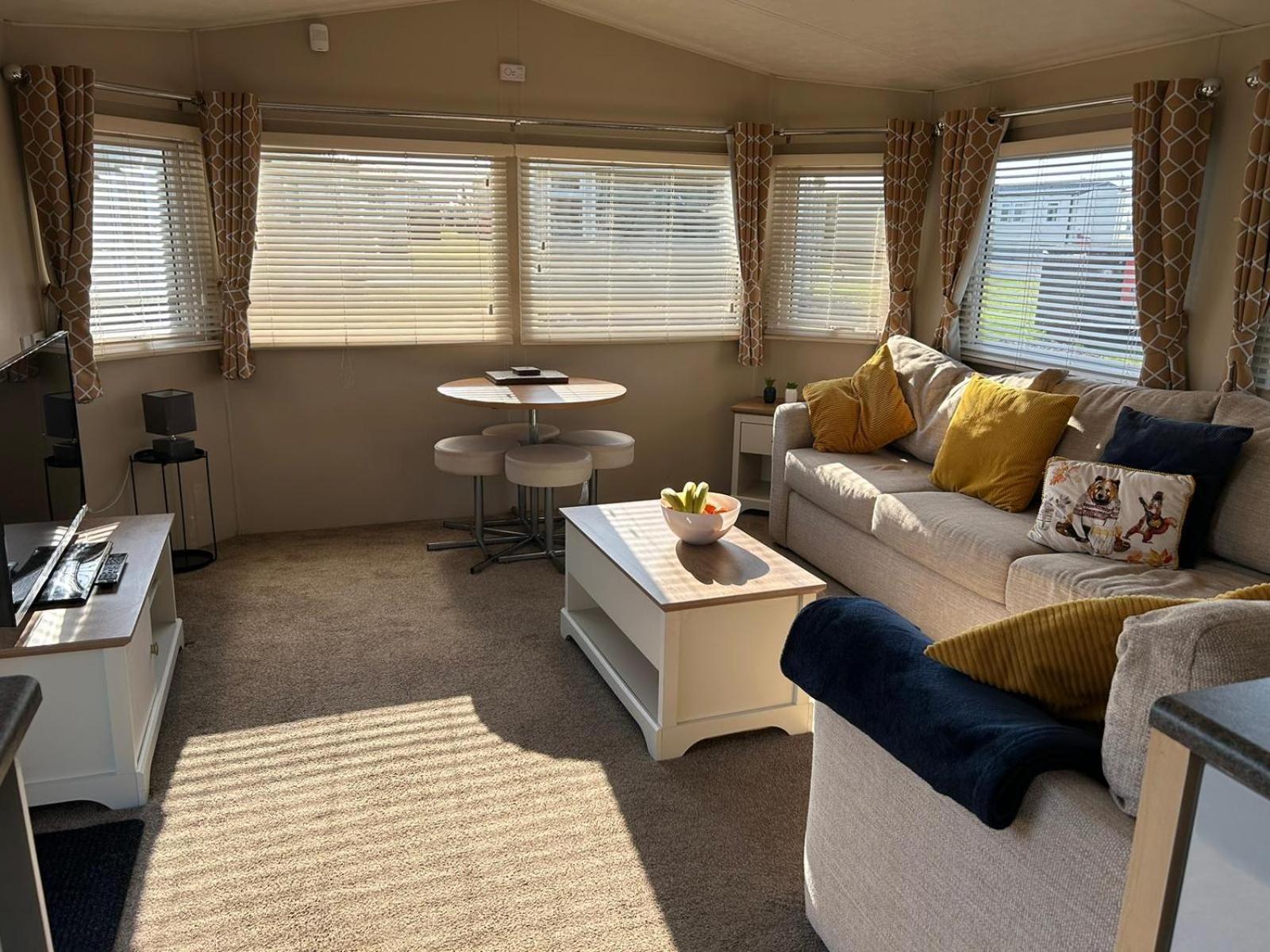 J&D By The Sea Hotell Heysham Exteriör bild